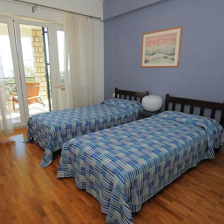 Apartment Kisic 3 Ičići Eksteriør bilde