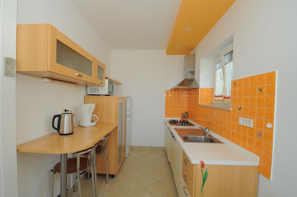 Apartment Kisic 3 Ičići Eksteriør bilde