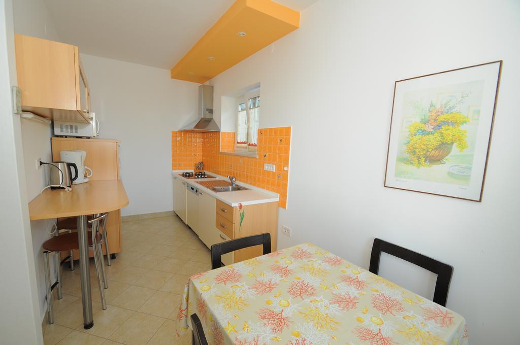 Apartment Kisic 3 Ičići Eksteriør bilde